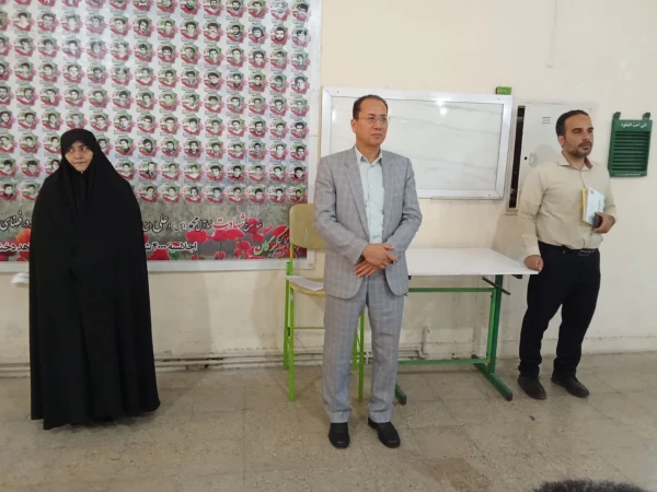 آزمون اصلح  ۴۰۶ مهارت آموزان در حوزه پردیس امام خمینی (ره) گرگان برگزار شد . 2