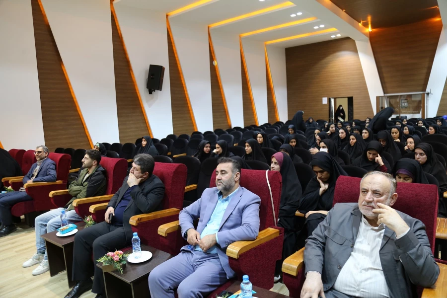 برگزاری اختتامیه سومین لیک ورزشی دانشجو معلمان پردیس امام خمینی (ره) گرگان 
 2