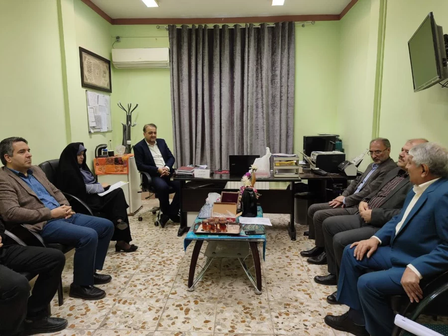 بازدید معاون متوسطه اداره کل آموزش و پرورش از مدارس وابسته تجربی آموزشی 3