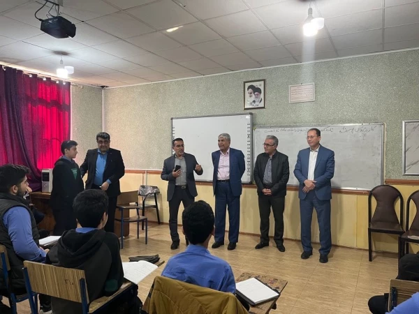 بازدید کارشناسان دانشگاه فرهنگیان از مدارس مجری برنامه کارورزی پردیس آیت الله خامنه ای گرگان 15