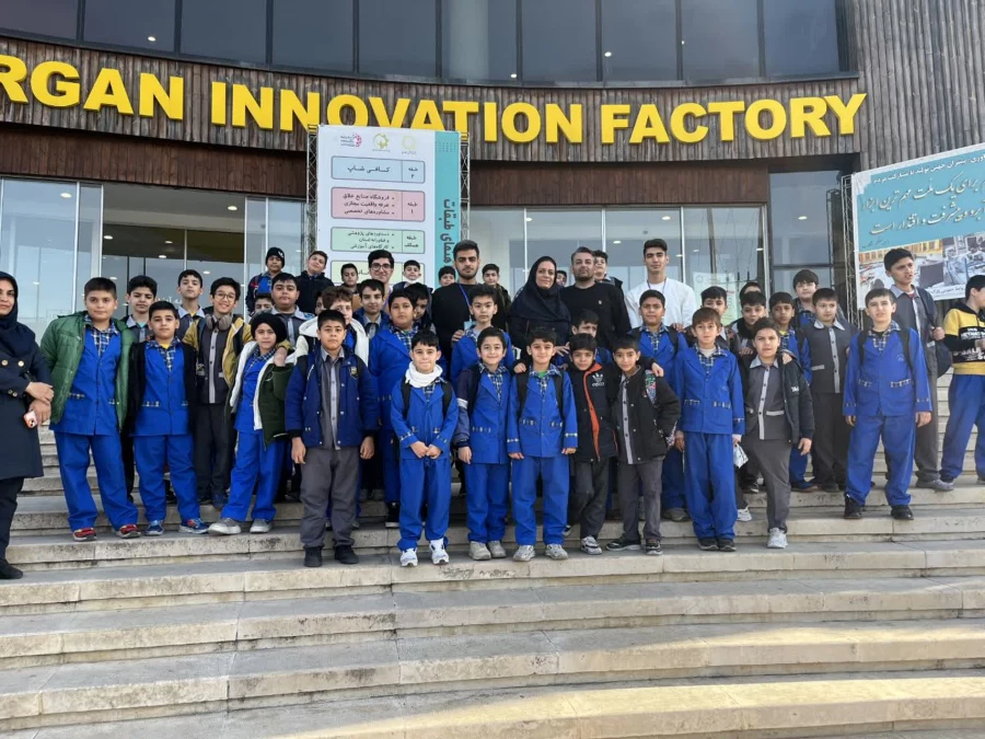 حضور فعال دانشگاه فرهنگیان در بیست و پنجمین نمایشگاه دستاوردهای پژوهش و فناوری استان گلستان 6