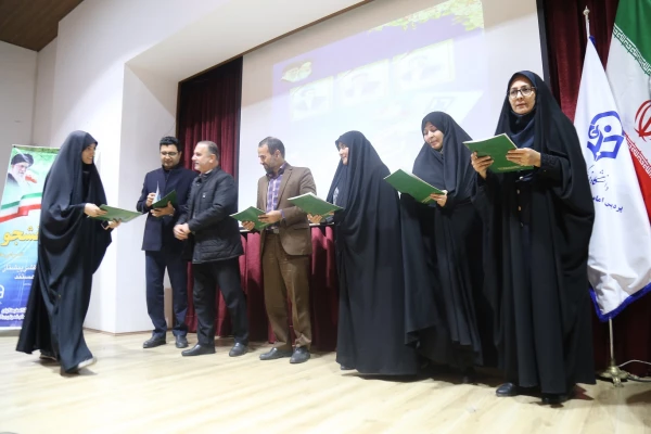 برگزاری مراسم گرامیداشت روز دانشجو با حضور گسترده دانشجو معلمان در پردیس امام خمینی (ره) گرگان 2