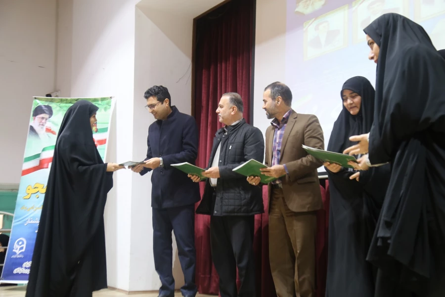 برگزاری مراسم گرامیداشت روز دانشجو با حضور گسترده دانشجو معلمان در پردیس امام خمینی (ره) گرگان 2