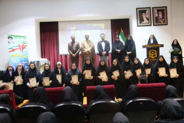 برگزاری مراسم گرامیداشت روز دانشجو با حضور گسترده دانشجو معلمان در پردیس امام خمینی (ره) گرگان 2