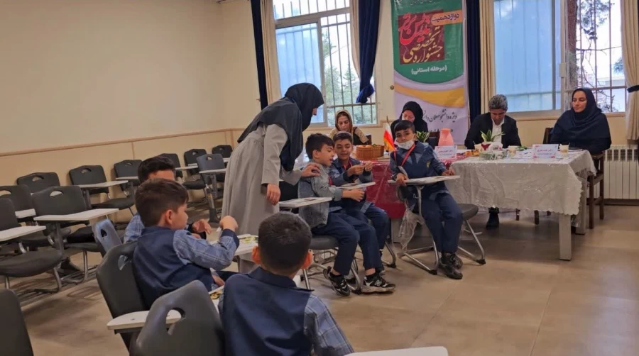 مرحله استانی دوازدهمین جشنواره تدریس برتر دانشگاه فرهنگیان استان گلستان با معرفی نفرات برتر برگزار شد: 9