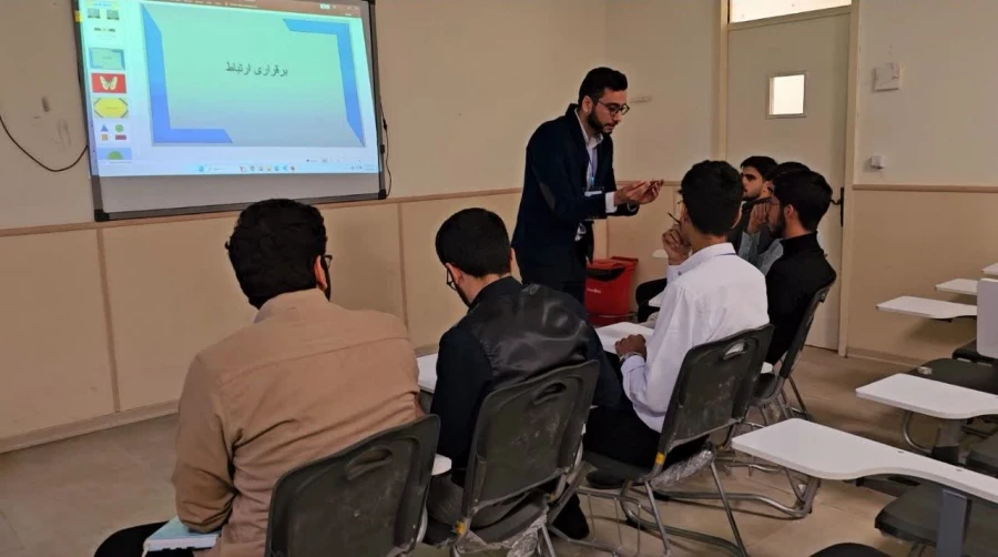 مرحله استانی دوازدهمین جشنواره تدریس برتر دانشگاه فرهنگیان استان گلستان با معرفی نفرات برتر برگزار شد: 10