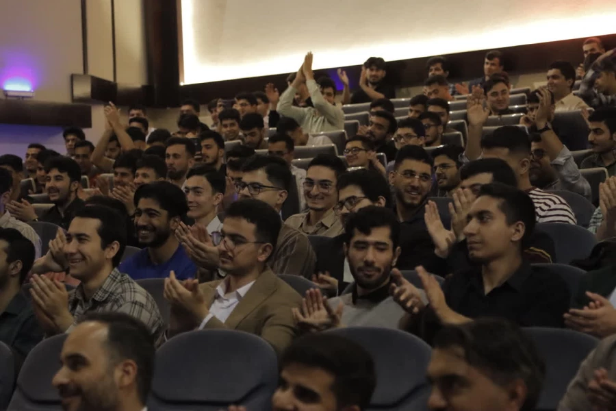 هفته سرآمدی آموزش - پردیس آیت الله خامنه ای