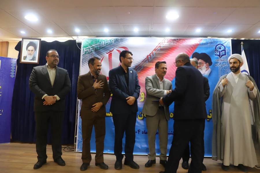 با حکم دکتر برزویی رئیس دانشگاه فرهنگیان، دکتر حسین تربتی نژاد به عنوان سرپرست مدیریت امورپردیس های استان گلستان معرفی شد. 18