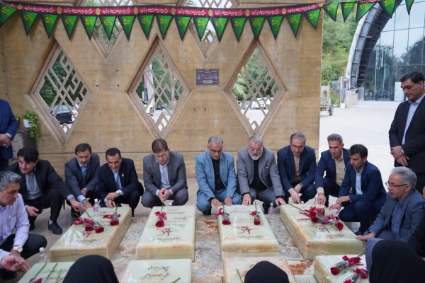 تجدید میثاق سرپرست دانشگاه فرهنگیان استان گلستان همراه با مدیران و رؤسای آموزش و پرورش استان با آرمان شهدا 5