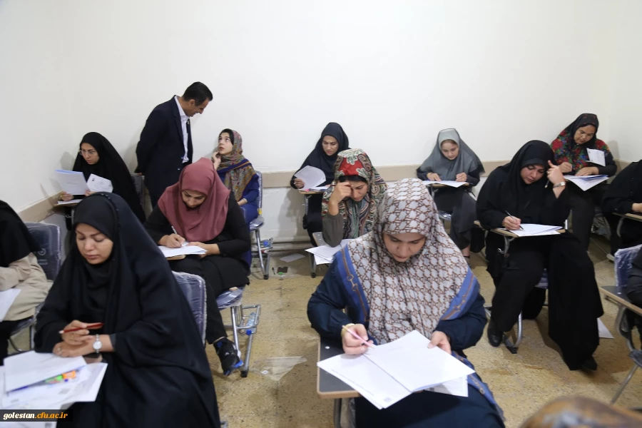 روند برگزاری آزمون سراسری ارزشیابی صلاحیت حرفه ی معلمی مهارت آموزان ( آزمون اصلح ) در پردیس امام خمینی (ره) گرگان. 2