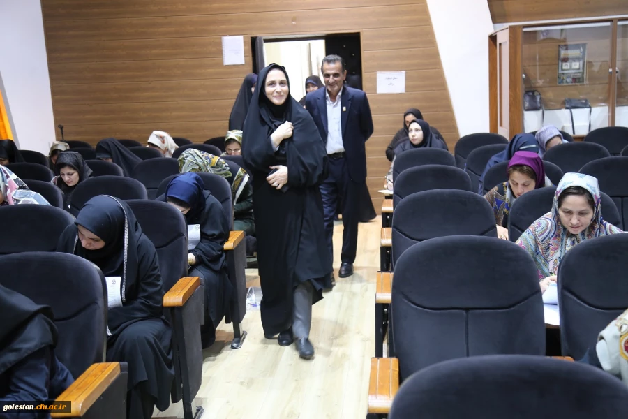 روند برگزاری آزمون سراسری ارزشیابی صلاحیت حرفه ی معلمی مهارت آموزان ( آزمون اصلح ) در پردیس امام خمینی (ره) گرگان. 2