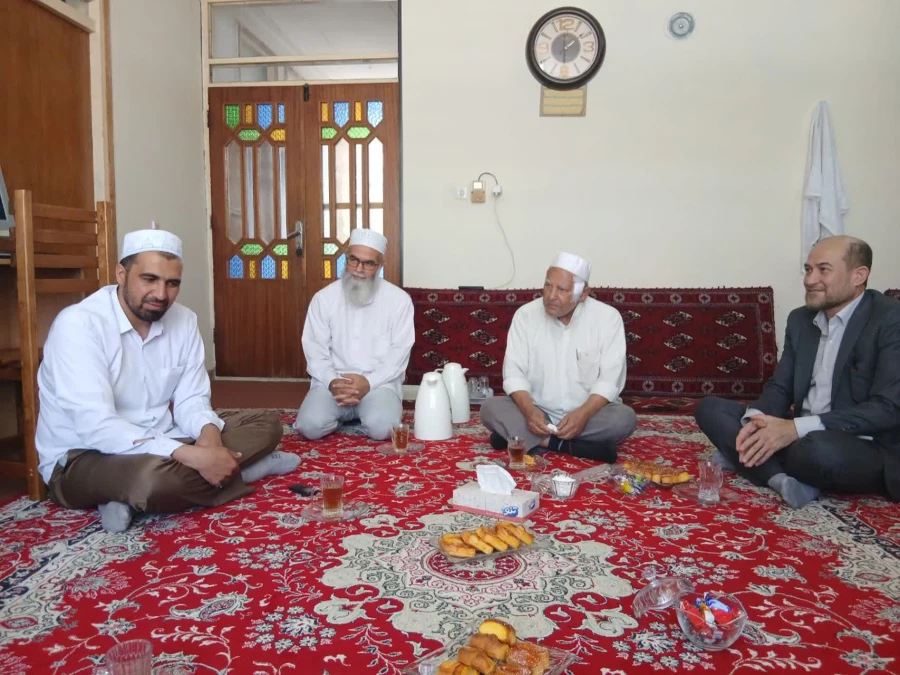 دیدار سرپرست دانشگاه با خانواده شهید اهل سنت 5