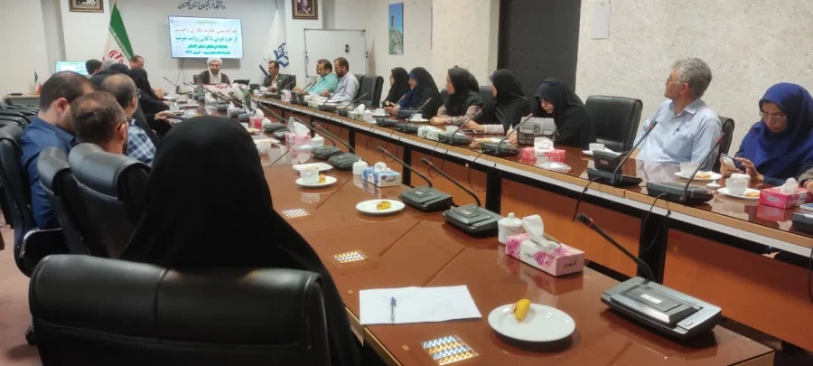 به مناسبت هفته وحدت نشست هم اندیشی تجربه نگاری وحدت با حضور همکاران برگزار شد 5