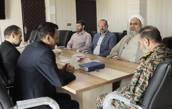 دشمن به دنبال ایجاد گسل های اجتماعی، فکری و فرهنگی است 6