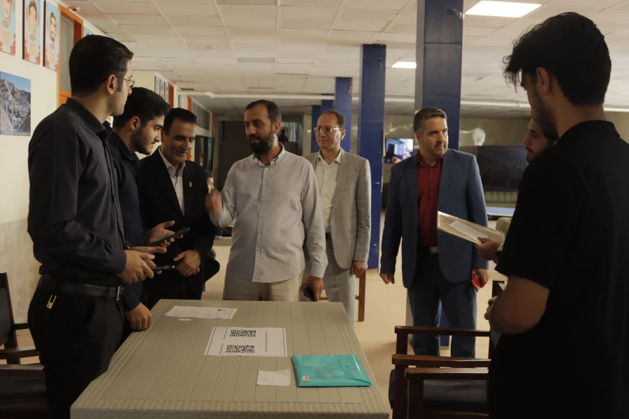 بازدید سرپرست دانشگاه از روند ثبت نام دانشجویان جدیدالورود پردیس آیت الله خامنه ای گرگان 8