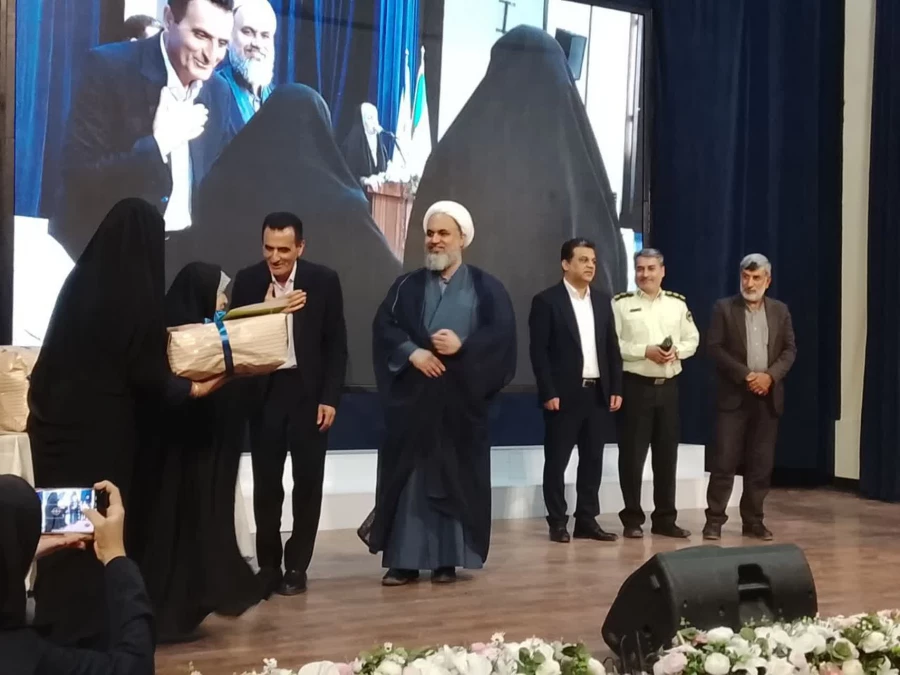 جشن آغاز سال تحصیلی جدید و آئین استقبال از نو دانشجو معلمان برگزار شد 11