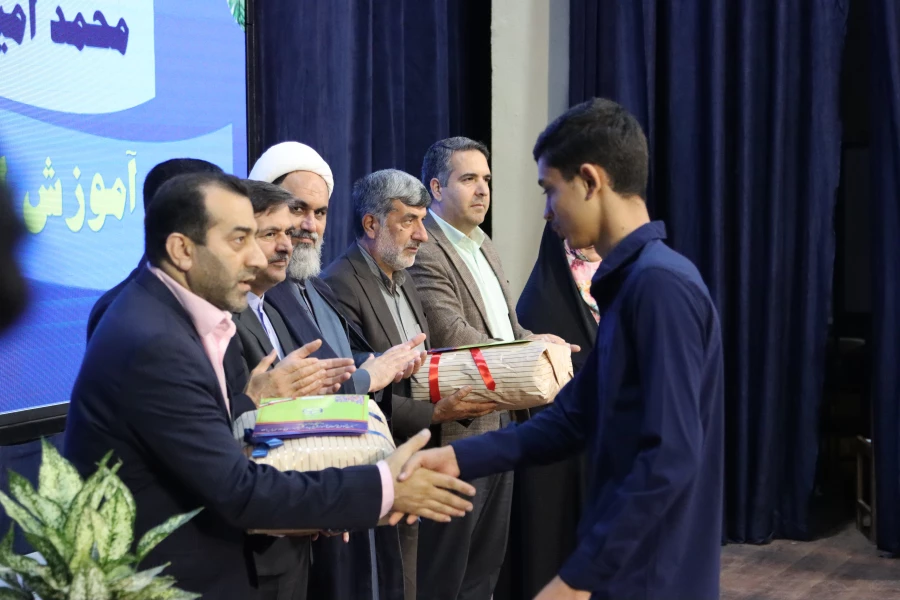 جشن آغاز سال تحصیلی جدید و آئین استقبال از نو دانشجو معلمان برگزار شد 17