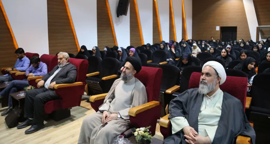 مراسم ولادت حضرت زینب(س) اسوه صبر و استقامت برگزار شد 3