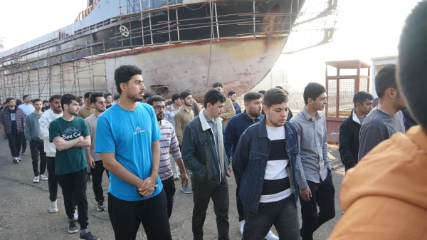 برگزاری اردوی علمی راهیان پیشرفت دانشجویان واحد دانشگاهی شهید بهشتی از شرکت کشتی سازی صدرا

 7