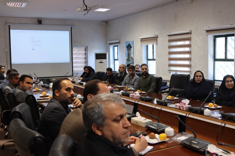 بسیج، پیشگام در میدان جهاد علمی و نرم افزاری است 8