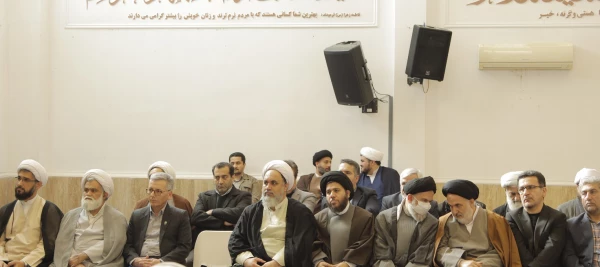 نشست نخبگانی حوزه و دانشگاه با حضور آیت الله نورمفیدی و دکتر تربتی نژاد برگزار شد 4