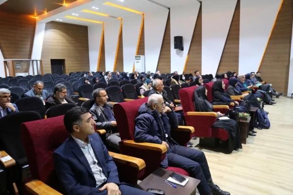  دوره بازآموزی کارورزی ۲ و ۴ ویژه اساتید دانشگاه فرهنگیان استان گلستان برگزار شد    5