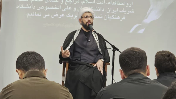 مراسم گرامیداشت چهلم امام شهید در دانشگاه فرهنگیان گلستان برگزار شد 7